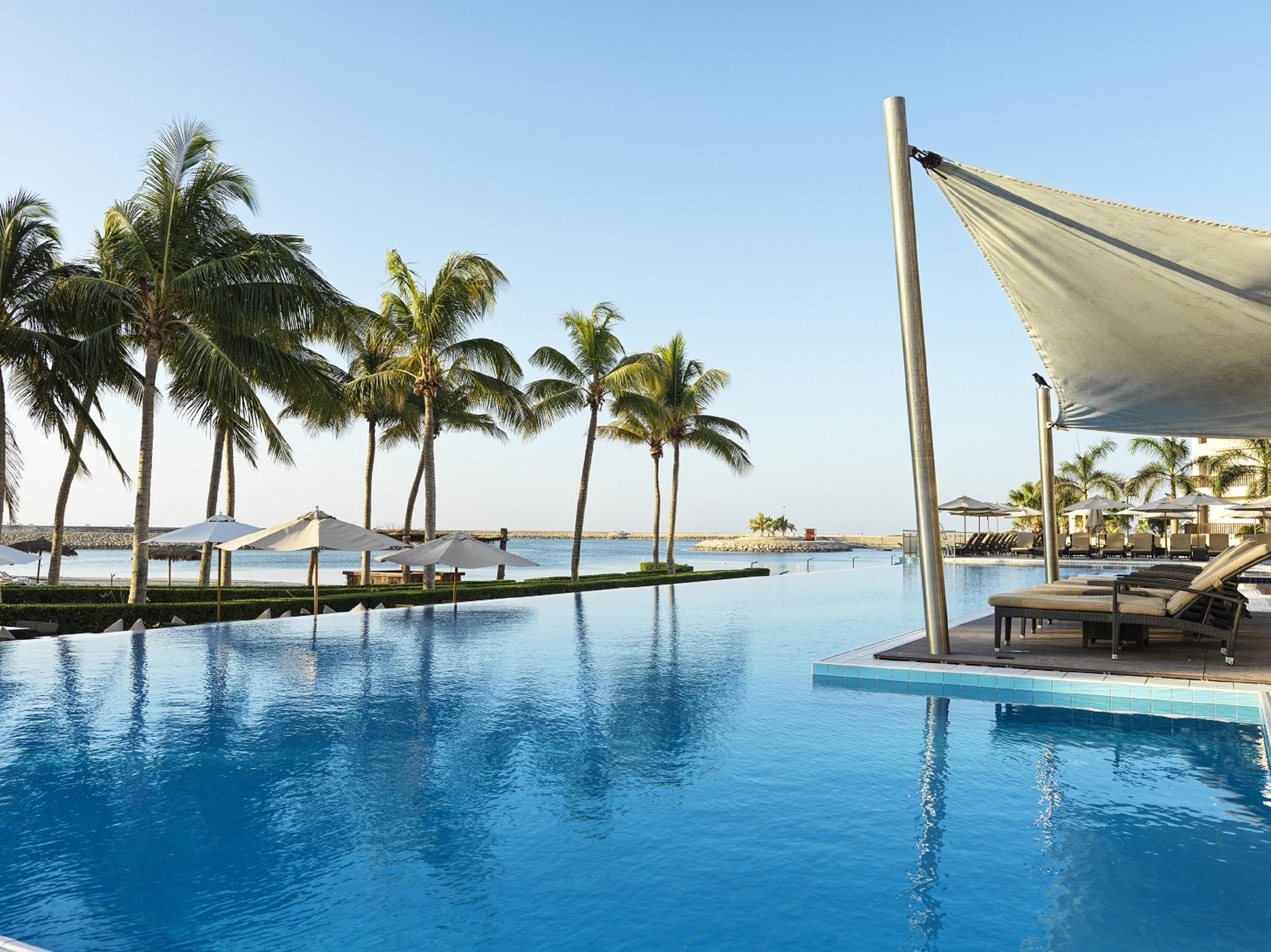 法纳尔酒店及公寓 塞拉莱 外观 照片 The Cove Rotana Resort