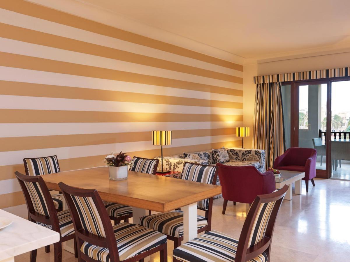 法纳尔酒店及公寓 塞拉莱 外观 照片 A suite at the hotel